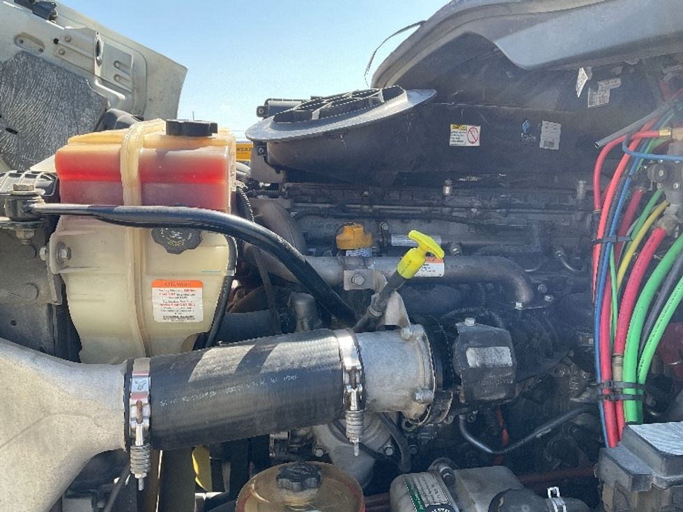 Day Cab Tractor-Heavy Duty Tractors-Freightliner-2019-Cascadia 11364ST-Fort Smith-AR-256,745\n\t\tmiles-$ 43,000 - Image 15