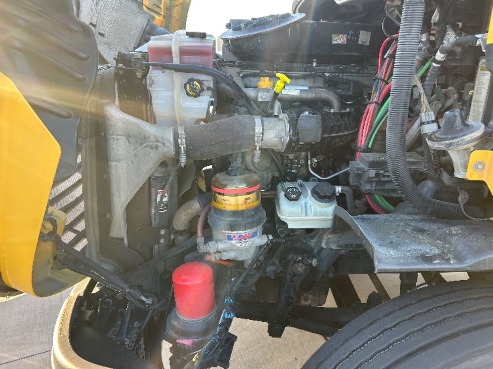 Day Cab Tractor-Heavy Duty Tractors-Freightliner-2019-Cascadia 11364ST-Fort Worth-TX-469,586\n\t\tmiles-$ 34,250 - Image 16