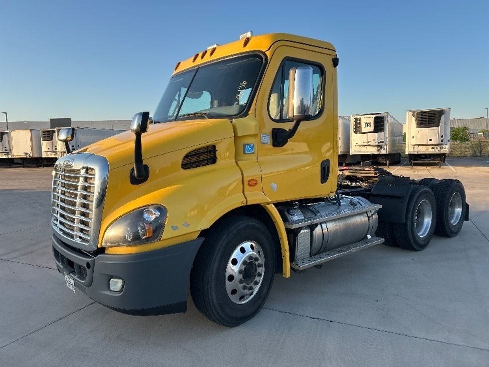 Day Cab Tractor-Heavy Duty Tractors-Freightliner-2019-Cascadia 11364ST-Fort Worth-TX-469,586\n\t\tmiles-$ 34,250 - Image 3