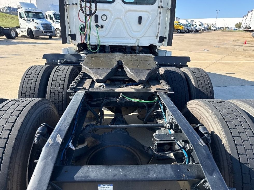Day Cab Tractor-Heavy Duty Tractors-Freightliner-2019-Cascadia 11364ST-Grand Prairie-TX-48,019\n\t\tmiles-$ 54,500 - Image 6