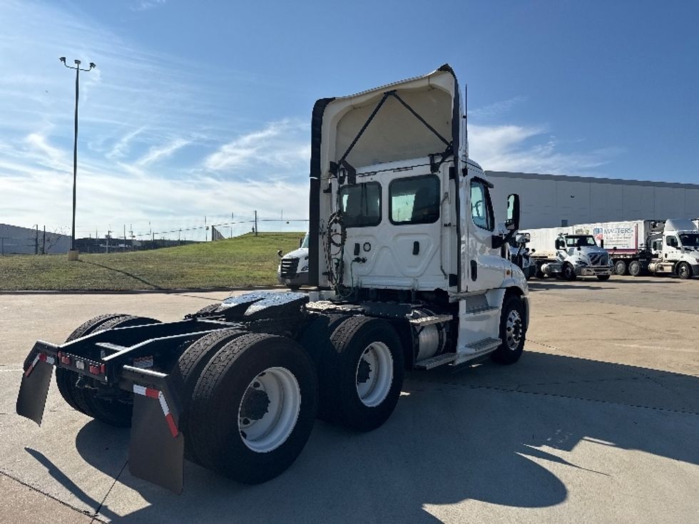 Day Cab Tractor-Heavy Duty Tractors-Freightliner-2019-Cascadia 11364ST-Grand Prairie-TX-48,019\n\t\tmiles-$ 54,500 - Image 7