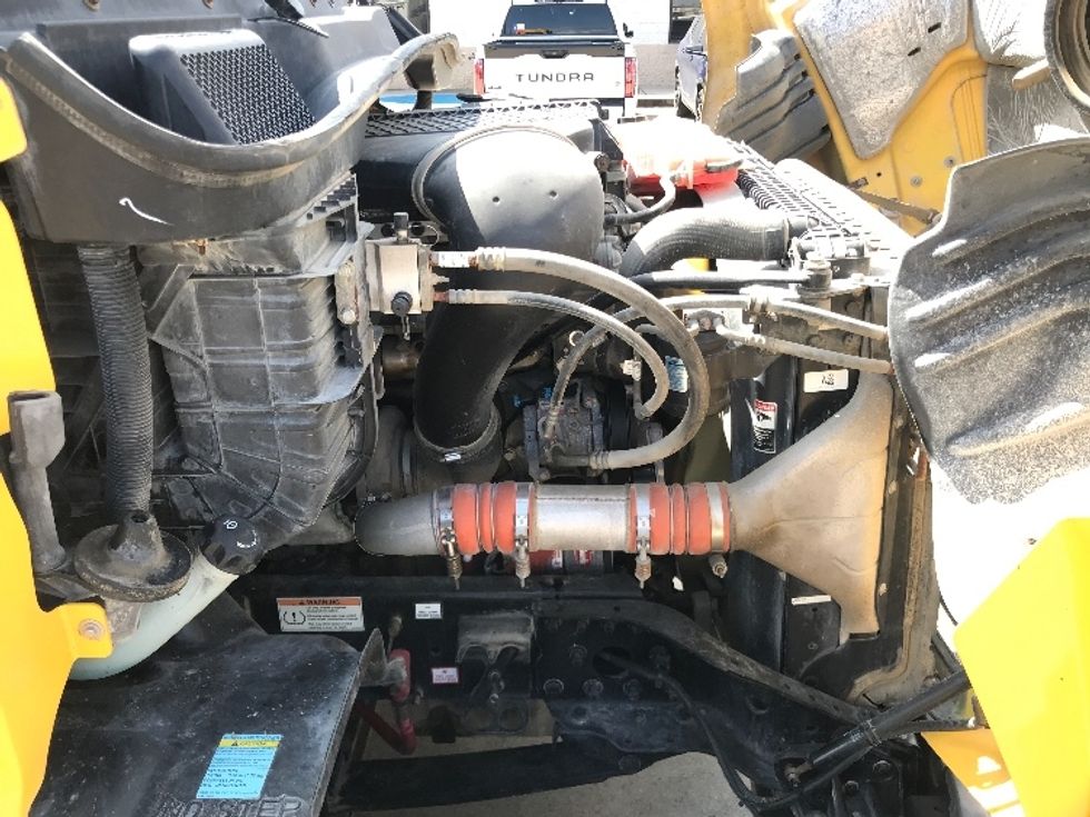 Day Cab Tractor-Heavy Duty Tractors-Freightliner-2019-Cascadia 11364ST-Houston-TX-317,222\n\t\tmiles-$ 42,250 - Image 15