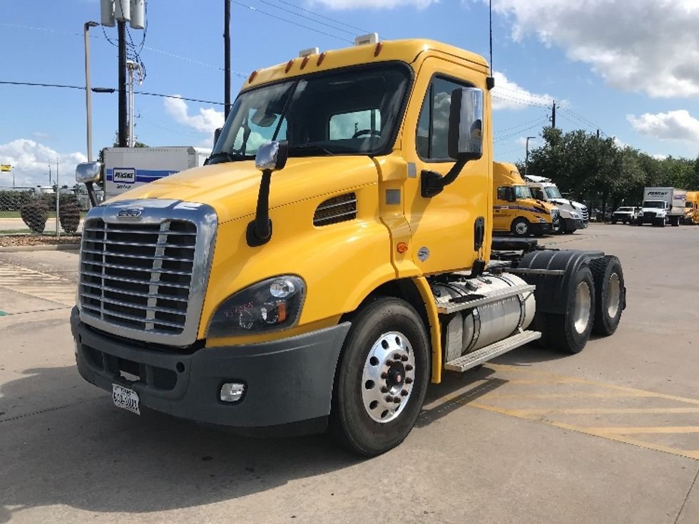 Day Cab Tractor-Heavy Duty Tractors-Freightliner-2019-Cascadia 11364ST-Houston-TX-317,222\n\t\tmiles-$ 42,250 - Image 3