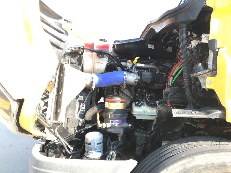 Day Cab Tractor-Heavy Duty Tractors-Freightliner-2019-Cascadia 11364ST-Houston-TX-338,024\n\t\tmiles-$ 38,000 - Image 16