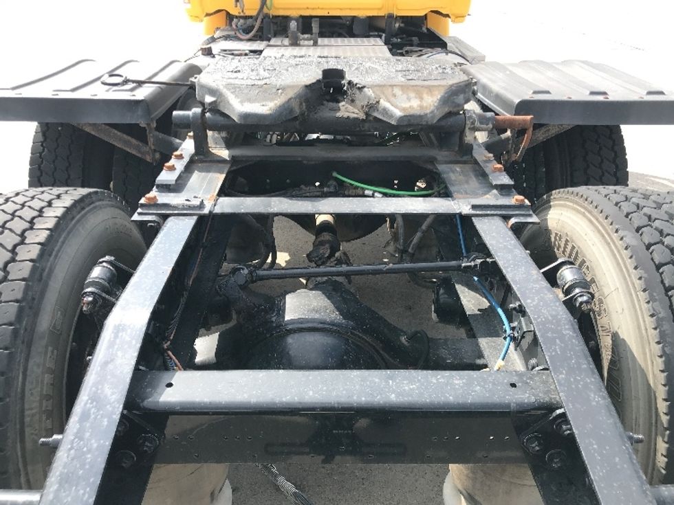 Day Cab Tractor-Heavy Duty Tractors-Freightliner-2019-Cascadia 11364ST-Houston-TX-341,898\n\t\tmiles-$ 37,750 - Image 6