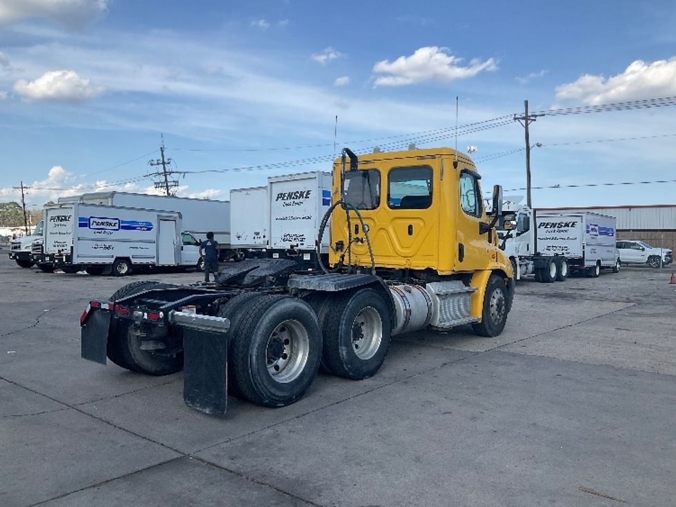 Day Cab Tractor-Heavy Duty Tractors-Freightliner-2019-Cascadia 11364ST-Houston-TX-365,806\n\t\tmiles-$ 48,500 - Image 7