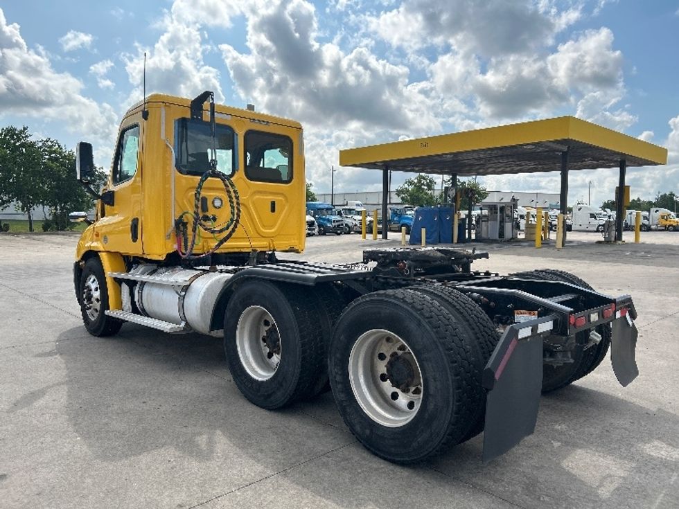 Day Cab Tractor-Heavy Duty Tractors-Freightliner-2019-Cascadia 11364ST-Houston-TX-386,970\n\t\tmiles-$ 38,250 - Image 5