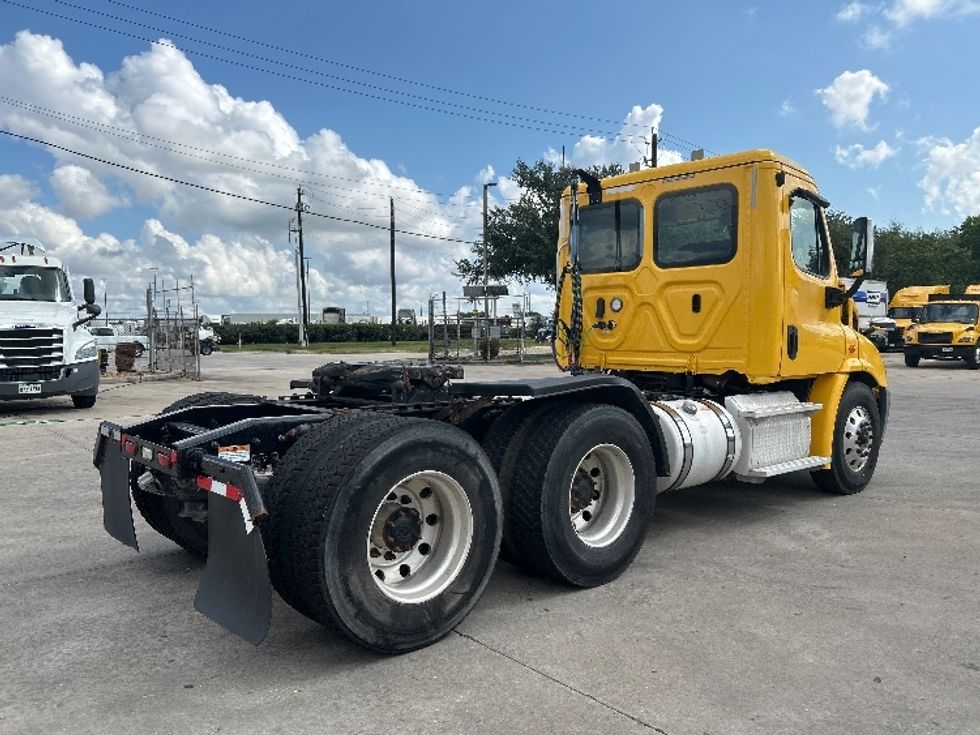 Day Cab Tractor-Heavy Duty Tractors-Freightliner-2019-Cascadia 11364ST-Houston-TX-386,970\n\t\tmiles-$ 38,250 - Image 7