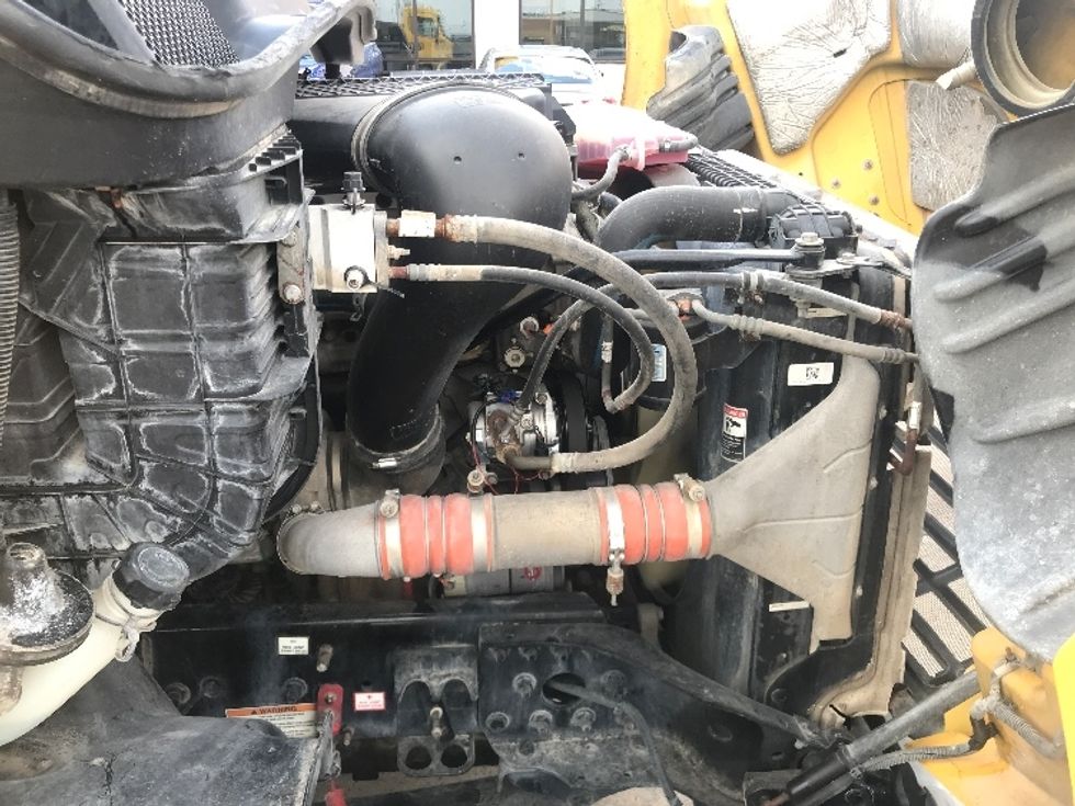 Day Cab Tractor-Heavy Duty Tractors-Freightliner-2019-Cascadia 11364ST-Houston-TX-432,716\n\t\tmiles-$ 35,750 - Image 13