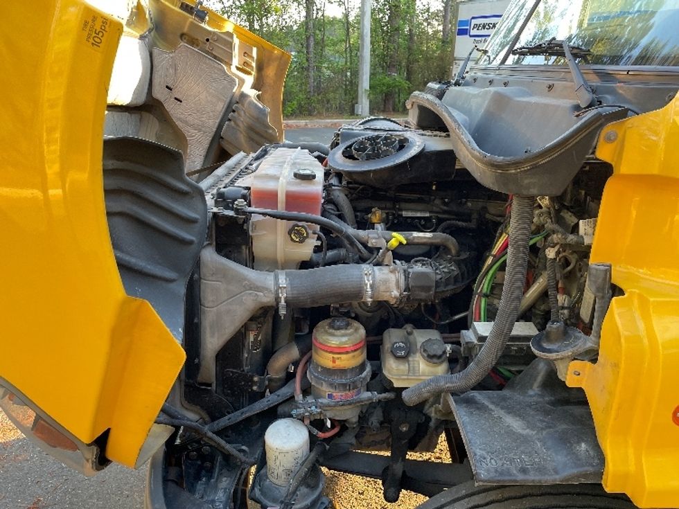 Day Cab Tractor-Heavy Duty Tractors-Freightliner-2019-Cascadia 11364ST-Jacksonville-FL-619,534\n\t\tmiles-$ 24,250 - Image 16