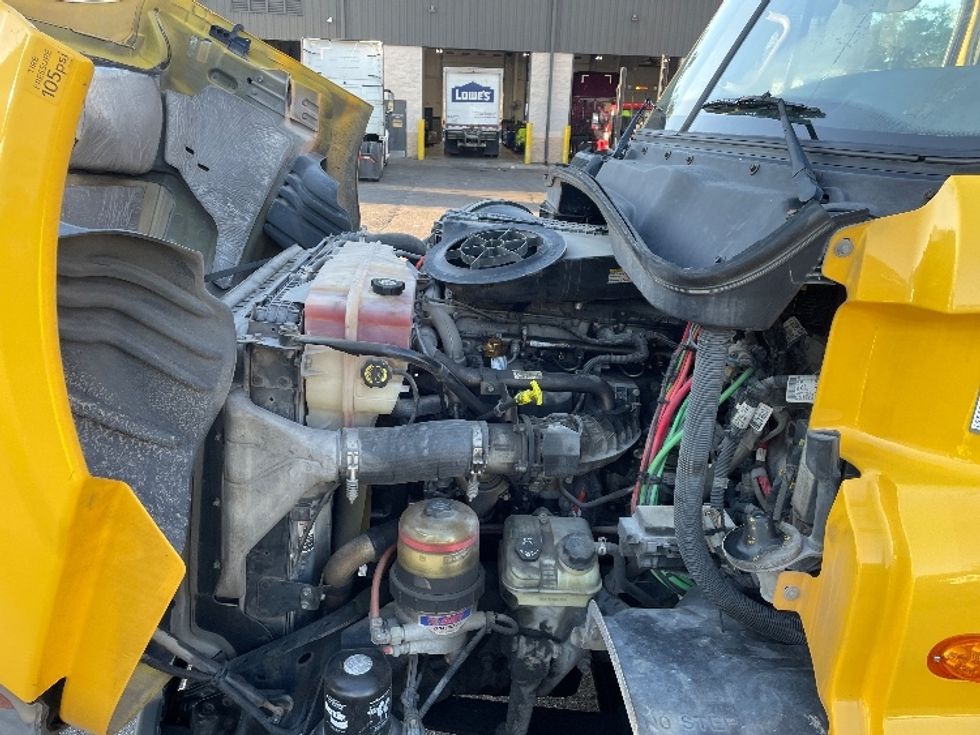 Day Cab Tractor-Heavy Duty Tractors-Freightliner-2019-Cascadia 11364ST-Jacksonville-FL-694,335\n\t\tmiles-$ 24,250 - Image 16