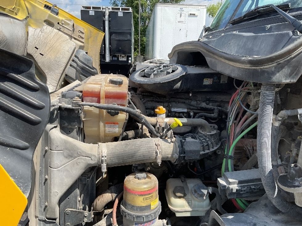 Day Cab Tractor-Heavy Duty Tractors-Freightliner-2019-Cascadia 11364ST-Kansas City-MO-209,526\n\t\tmiles-$ 47,750 - Image 15