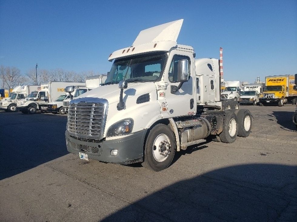Day Cab Tractor-Heavy Duty Tractors-Freightliner-2019-Cascadia 11364ST-Kansas City-MO-422,744\n\t\tmiles-$ 44,000 - Image 3