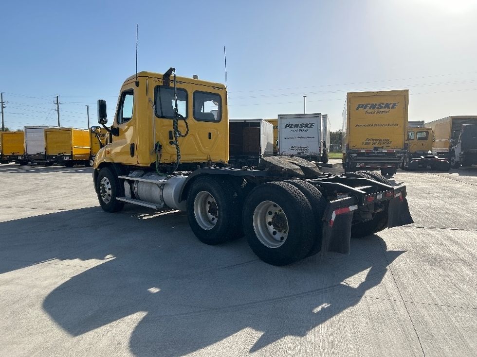 Day Cab Tractor-Heavy Duty Tractors-Freightliner-2019-Cascadia 11364ST-Katy-TX-400,164\n\t\tmiles-$ 37,500 - Image 5