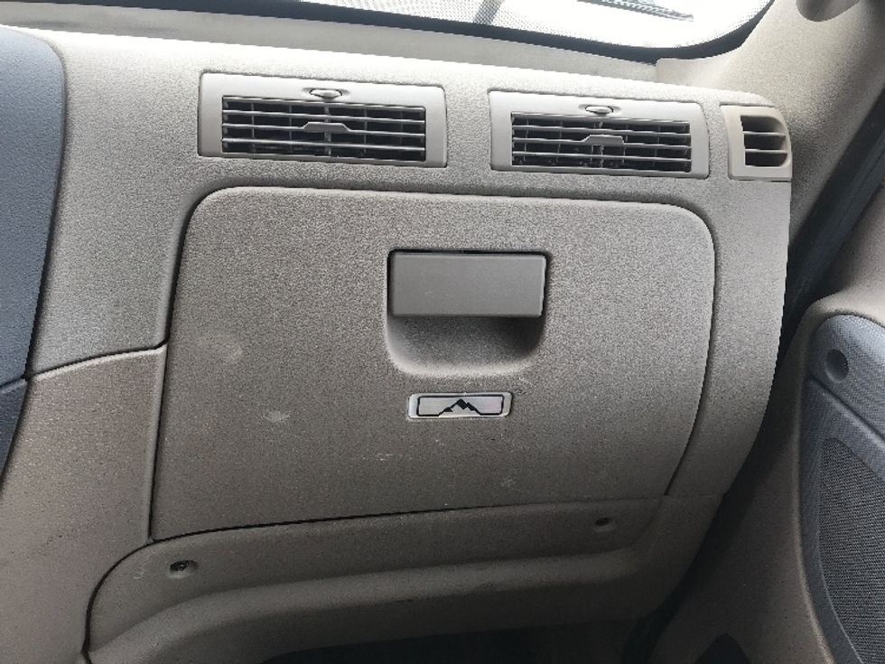 Day Cab Tractor-Heavy Duty Tractors-Freightliner-2019-Cascadia 11364ST-Katy-TX-474,374\n\t\tmiles-$ 33,250 - Image 13