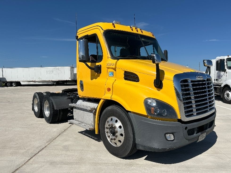 Day Cab Tractor-Heavy Duty Tractors-Freightliner-2019-Cascadia 11364ST-Katy-TX-478,074\n\t\tmiles-$ 38,250 - Image 1