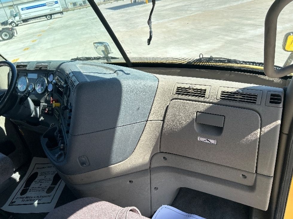 Day Cab Tractor-Heavy Duty Tractors-Freightliner-2019-Cascadia 11364ST-Katy-TX-478,074\n\t\tmiles-$ 38,250 - Image 13