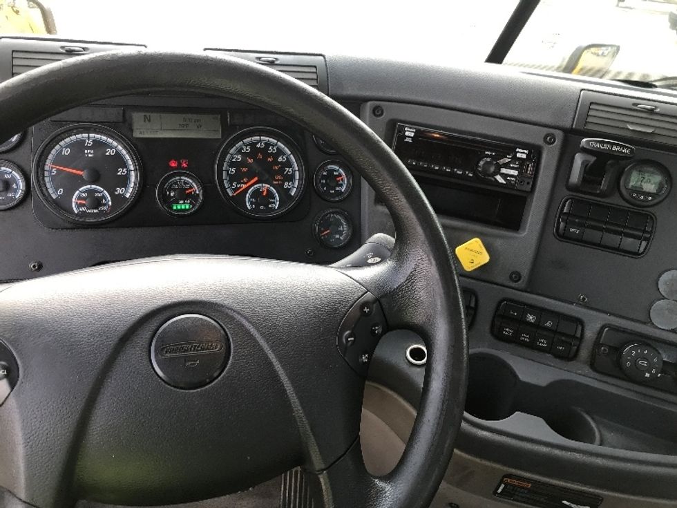 Day Cab Tractor-Heavy Duty Tractors-Freightliner-2019-Cascadia 11364ST-Katy-TX-481,560\n\t\tmiles-$ 36,000 - Image 11