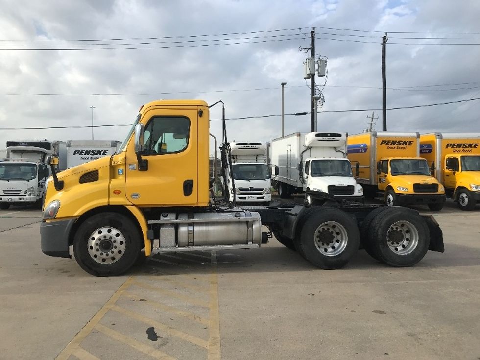 Day Cab Tractor-Heavy Duty Tractors-Freightliner-2019-Cascadia 11364ST-Katy-TX-481,560\n\t\tmiles-$ 36,000 - Image 4