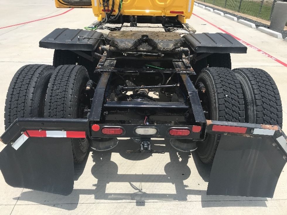 Day Cab Tractor-Heavy Duty Tractors-Freightliner-2019-Cascadia 11364ST-Katy-TX-526,147\n\t\tmiles-$ 29,000 - Image 18