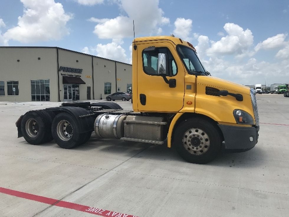 Day Cab Tractor-Heavy Duty Tractors-Freightliner-2019-Cascadia 11364ST-Katy-TX-526,147\n\t\tmiles-$ 29,000 - Image 8