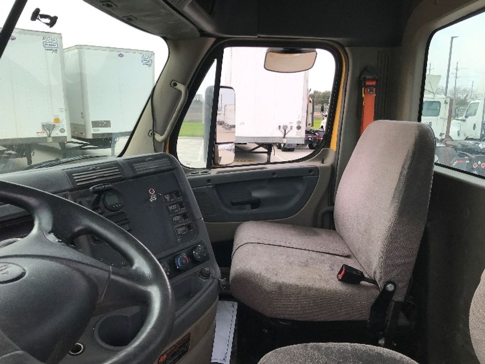 Day Cab Tractor-Heavy Duty Tractors-Freightliner-2019-Cascadia 11364ST-Katy-TX-612,101\n\t\tmiles-$ 27,500 - Image 10