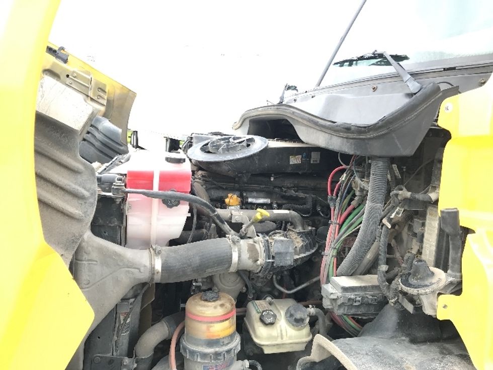 Day Cab Tractor-Heavy Duty Tractors-Freightliner-2019-Cascadia 11364ST-Katy-TX-612,101\n\t\tmiles-$ 27,500 - Image 16