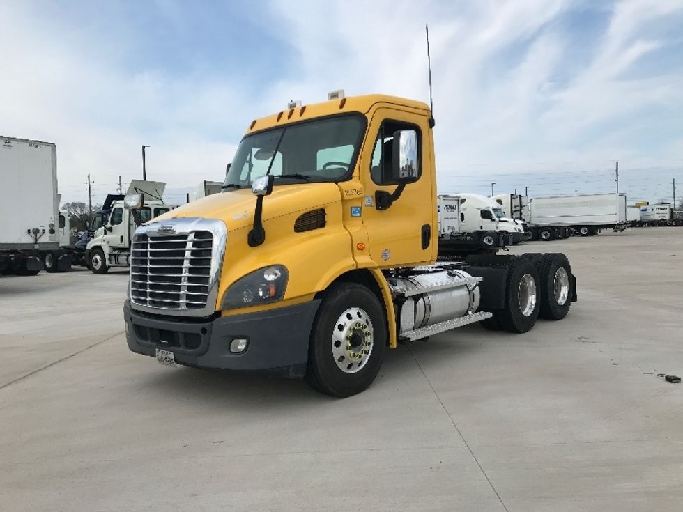 Day Cab Tractor-Heavy Duty Tractors-Freightliner-2019-Cascadia 11364ST-Katy-TX-612,101\n\t\tmiles-$ 27,500 - Image 3
