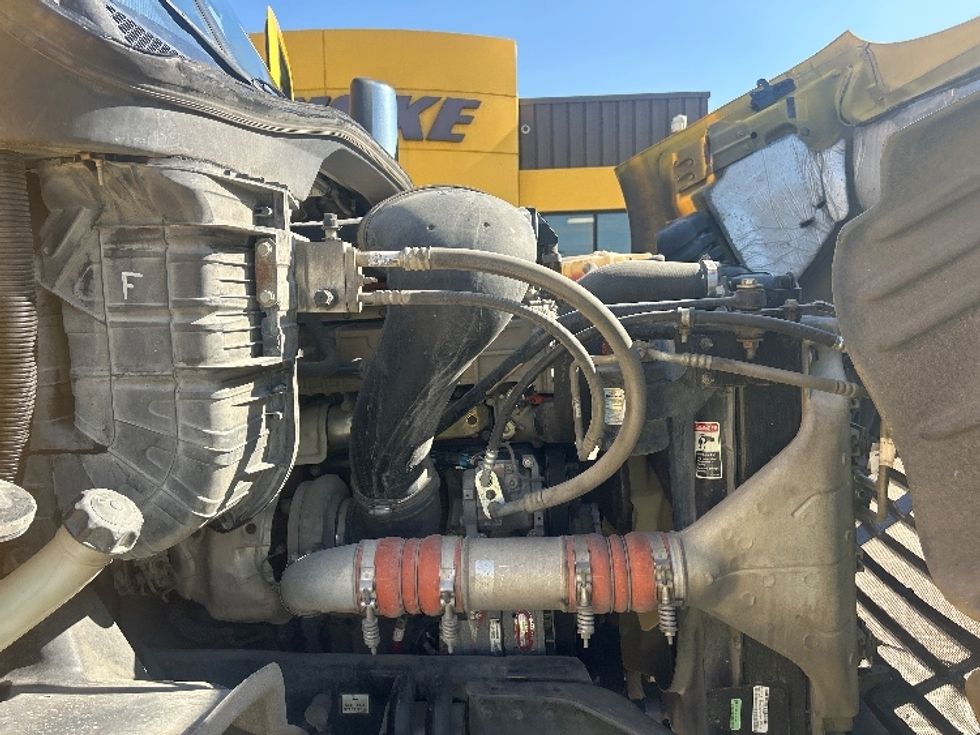 Day Cab Tractor-Heavy Duty Tractors-Freightliner-2019-Cascadia 11364ST-Katy-TX-649,564\n\t\tmiles-$ 27,500 - Image 15