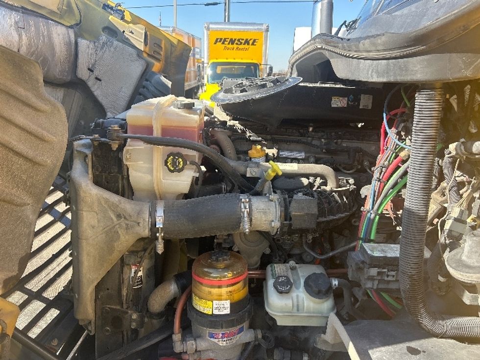 Day Cab Tractor-Heavy Duty Tractors-Freightliner-2019-Cascadia 11364ST-Katy-TX-649,564\n\t\tmiles-$ 27,500 - Image 16