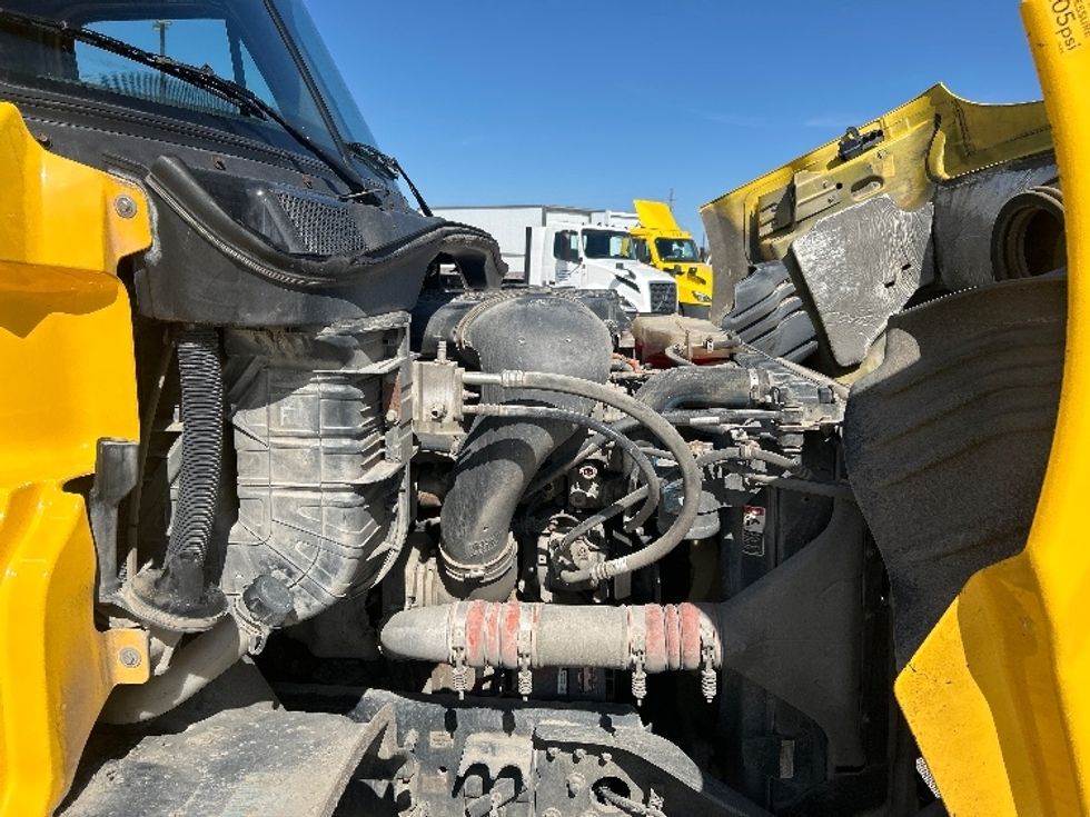 Day Cab Tractor-Heavy Duty Tractors-Freightliner-2019-Cascadia 11364ST-Katy-TX-659,811\n\t\tmiles-$ 27,500 - Image 15