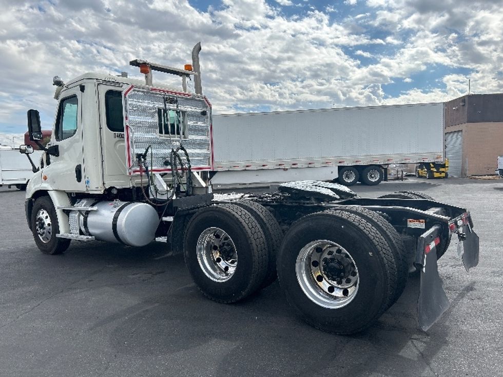 Day Cab Tractor-Heavy Duty Tractors-Freightliner-2019-Cascadia 11364ST-Las Vegas-NV-205,413\n\t\tmiles-$ 52,000 - Image 5