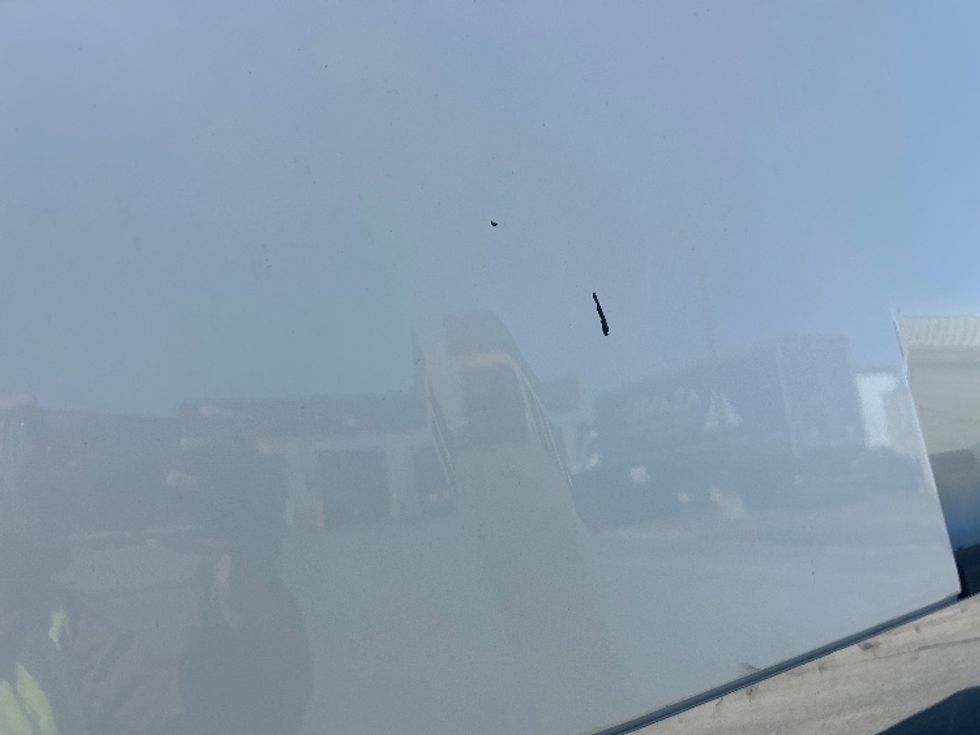 Day Cab Tractor-Heavy Duty Tractors-Freightliner-2019-Cascadia 11364ST-Londonderry-NH-639,097\n\t\tmiles-$ 25,250 - Image 19