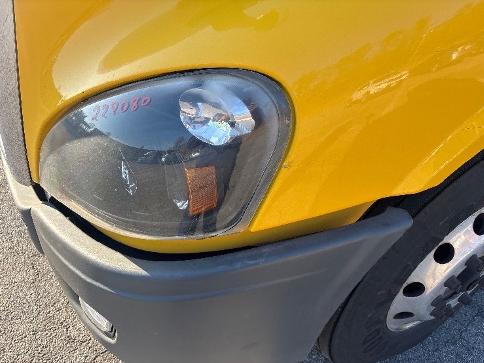 Day Cab Tractor-Heavy Duty Tractors-Freightliner-2019-Cascadia 11364ST-Martinsville-VA-567,968\n\t\tmiles-$ 24,750 - Image 23