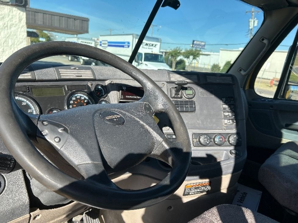 Day Cab Tractor-Heavy Duty Tractors-Freightliner-2019-Cascadia 11364ST-Oklahoma City-OK-525,507\n\t\tmiles-$ 26,500 - Image 10