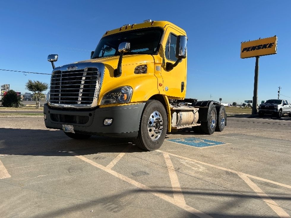 Day Cab Tractor-Heavy Duty Tractors-Freightliner-2019-Cascadia 11364ST-Oklahoma City-OK-525,507\n\t\tmiles-$ 26,500 - Image 3