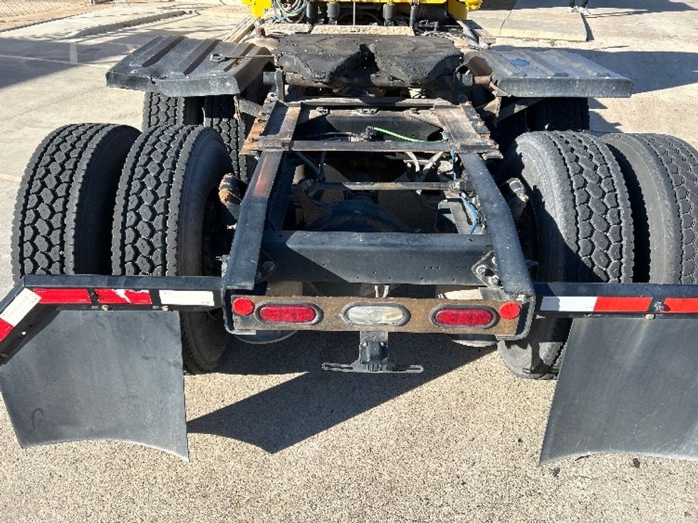 Day Cab Tractor-Heavy Duty Tractors-Freightliner-2019-Cascadia 11364ST-Oklahoma City-OK-525,507\n\t\tmiles-$ 26,500 - Image 6