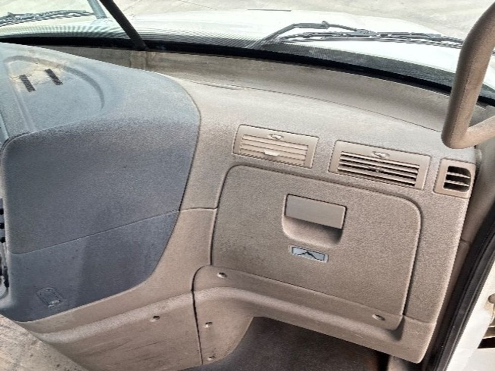 Day Cab Tractor-Heavy Duty Tractors-Freightliner-2019-Cascadia 11364ST-Parkersburg-WV-412,230\n\t\tmiles-$ 33,750 - Image 13