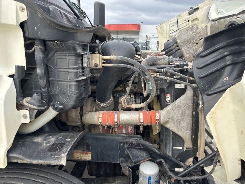 Day Cab Tractor-Heavy Duty Tractors-Freightliner-2019-Cascadia 11364ST-Parkersburg-WV-412,230\n\t\tmiles-$ 33,750 - Image 15