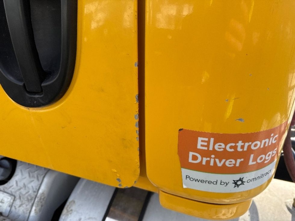 Day Cab Tractor-Heavy Duty Tractors-Freightliner-2019-Cascadia 11364ST-Parsippany-NJ-461,323\n\t\tmiles-$ 34,750 - Image 18