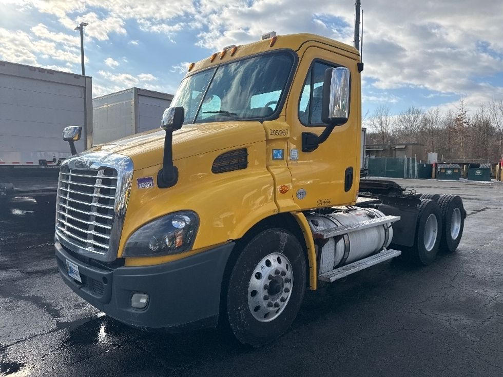 Day Cab Tractor-Heavy Duty Tractors-Freightliner-2019-Cascadia 11364ST-Parsippany-NJ-461,323\n\t\tmiles-$ 34,750 - Image 3