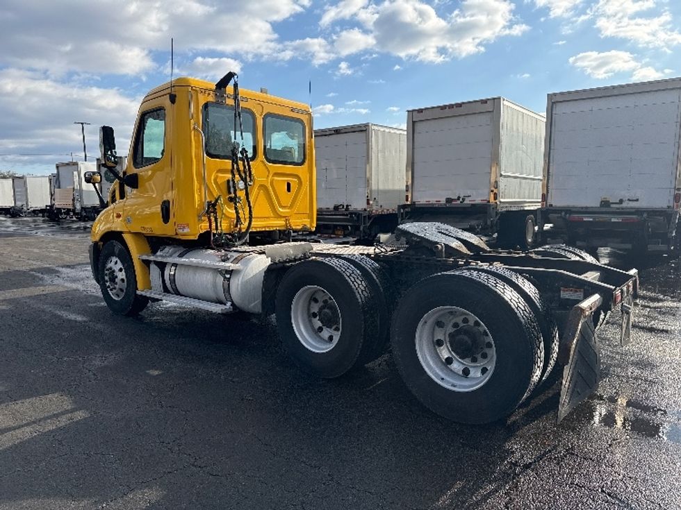 Day Cab Tractor-Heavy Duty Tractors-Freightliner-2019-Cascadia 11364ST-Parsippany-NJ-461,323\n\t\tmiles-$ 34,750 - Image 5