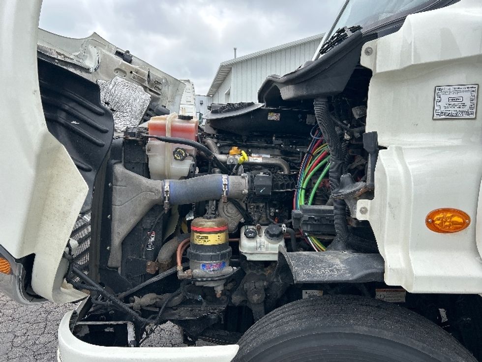 Day Cab Tractor-Heavy Duty Tractors-Freightliner-2019-Cascadia 11364ST-Piqua-OH-434,671\n\t\tmiles-$ 30,750 - Image 16
