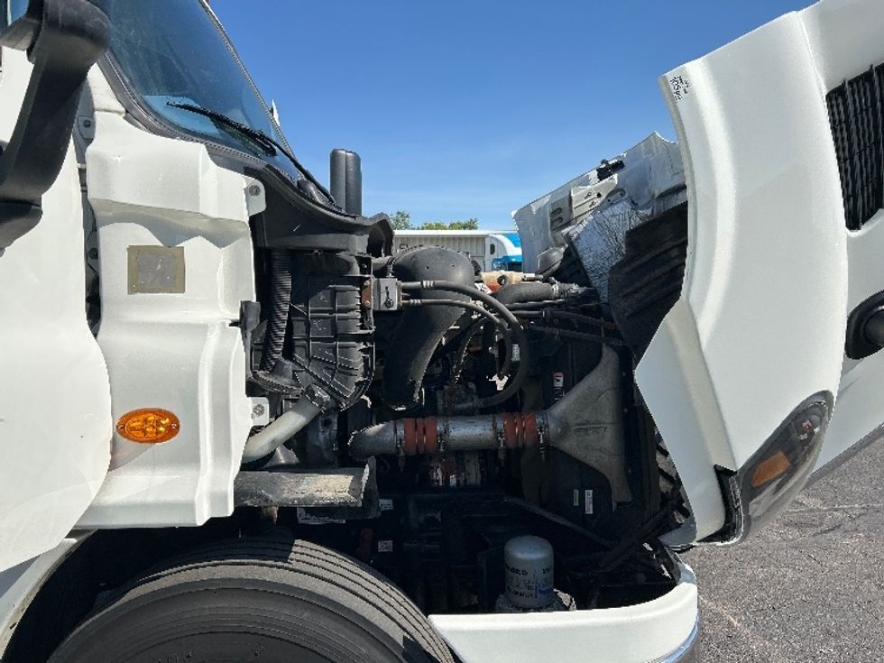 Day Cab Tractor-Heavy Duty Tractors-Freightliner-2019-Cascadia 11364ST-Piqua-OH-489,687\n\t\tmiles-$ 30,500 - Image 15