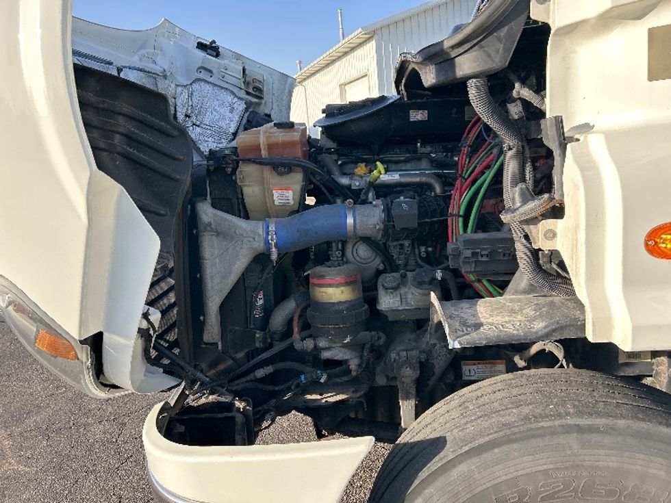 Day Cab Tractor-Heavy Duty Tractors-Freightliner-2019-Cascadia 11364ST-Piqua-OH-499,678\n\t\tmiles-$ 30,000 - Image 16