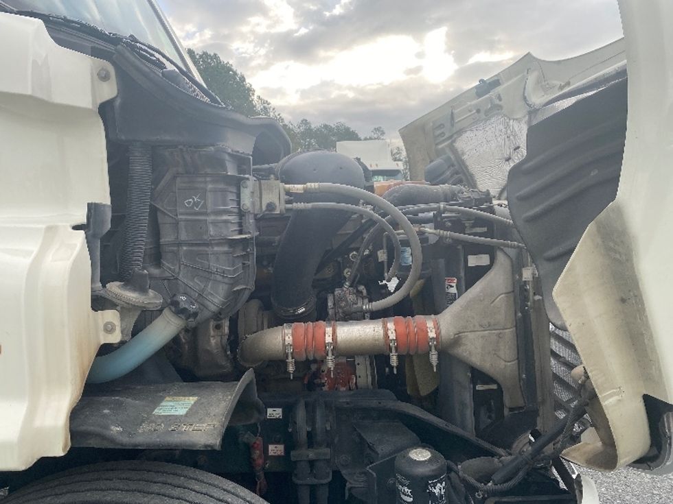 Day Cab Tractor-Heavy Duty Tractors-Freightliner-2019-Cascadia 11364ST-Resaca-GA-307,250\n\t\tmiles-$ 45,250 - Image 15