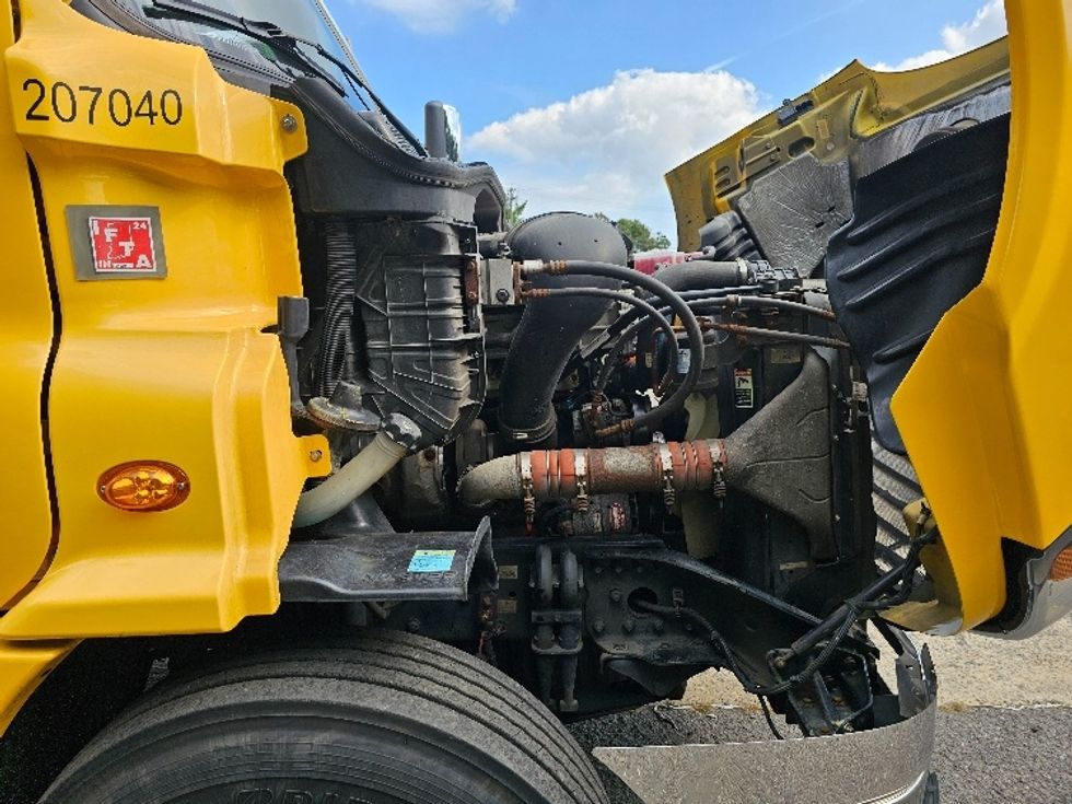 Day Cab Tractor-Heavy Duty Tractors-Freightliner-2019-Cascadia 11364ST-South Plainfield-NJ-454,599\n\t\tmiles-$ 38,000 - Image 15