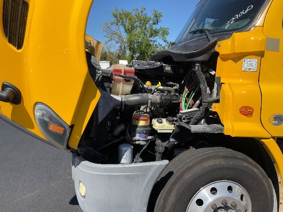 Day Cab Tractor-Heavy Duty Tractors-Freightliner-2019-Cascadia 11364ST-Tampa-FL-434,822\n\t\tmiles-$ 37,250 - Image 16
