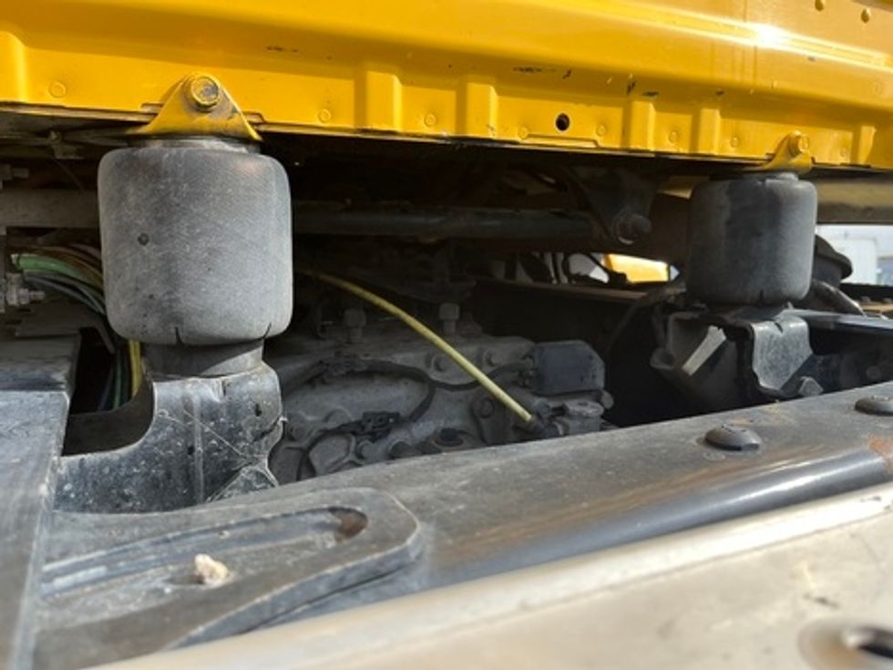 Day Cab Tractor-Heavy Duty Tractors-Freightliner-2019-Cascadia 11364ST-Torrance-CA-303,710\n\t\tmiles-$ 37,750 - Image 18