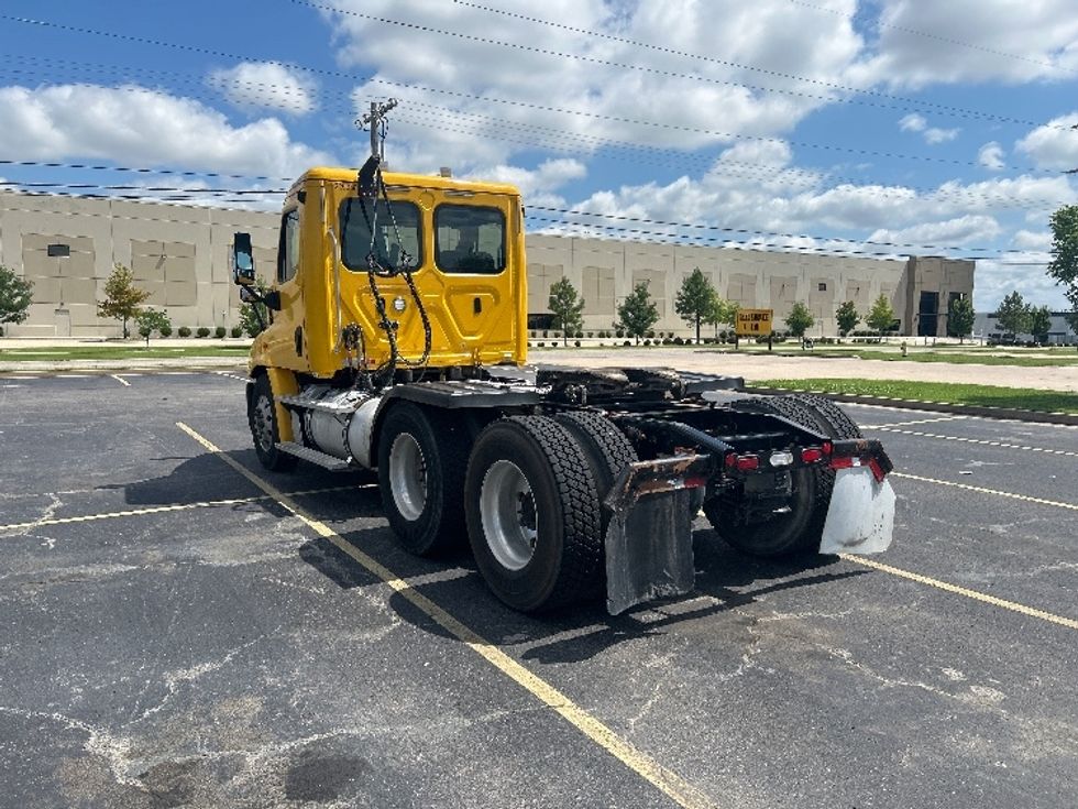 Day Cab Tractor-Heavy Duty Tractors-Freightliner-2019-Cascadia 11364ST-Tulsa-OK-267,031\n\t\tmiles-$ 39,250 - Image 5